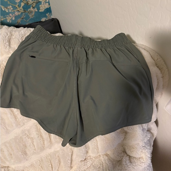 Vuori Dash Short Small Women's Sage Green Shorts - Picture 2 of 4